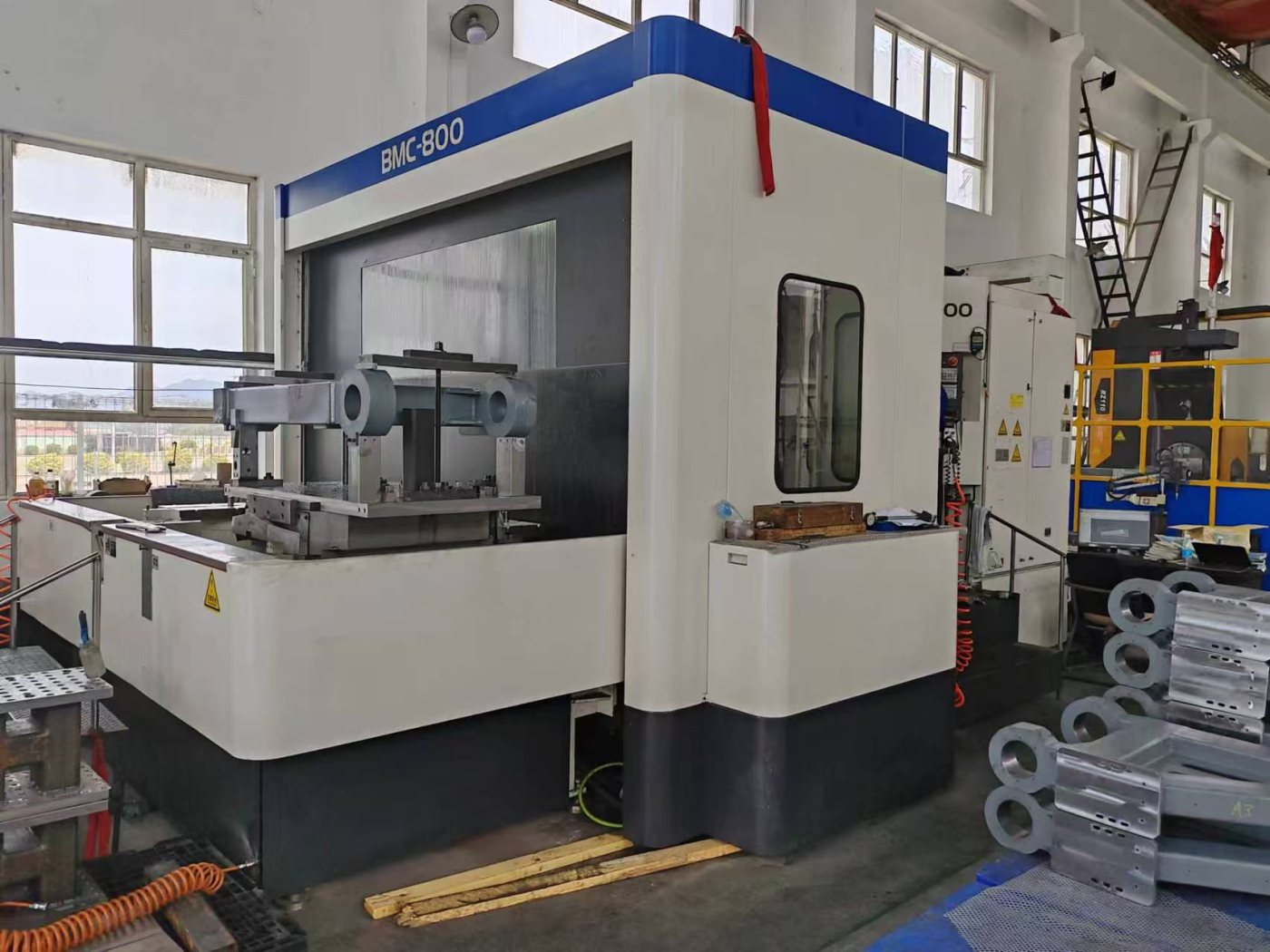 Manufacturing Equipment 04
