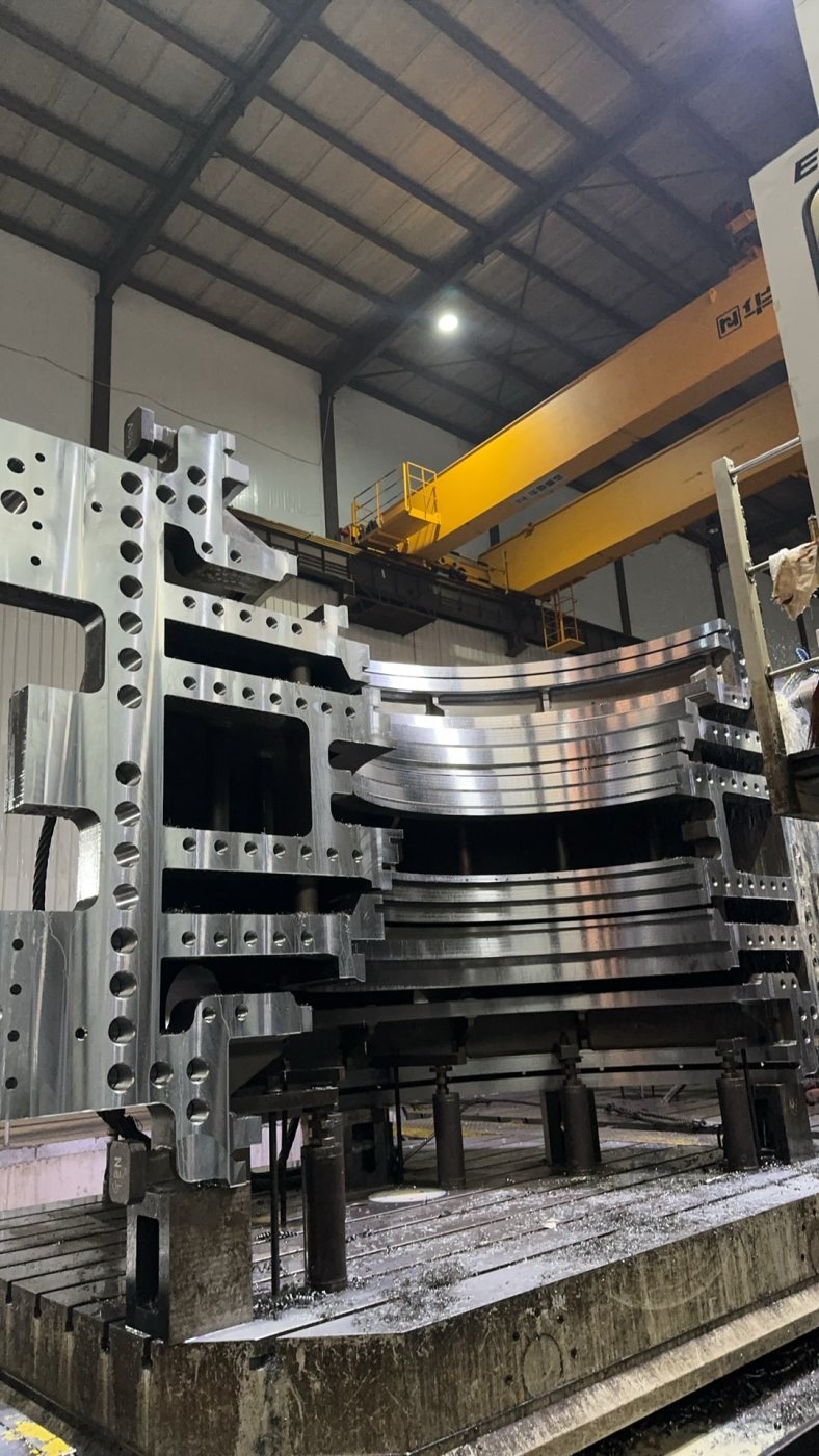 Large Component Machining 01